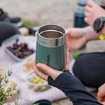 vaso-stanley-everyday-termico-con-tapa-295-ml-verde.jpg